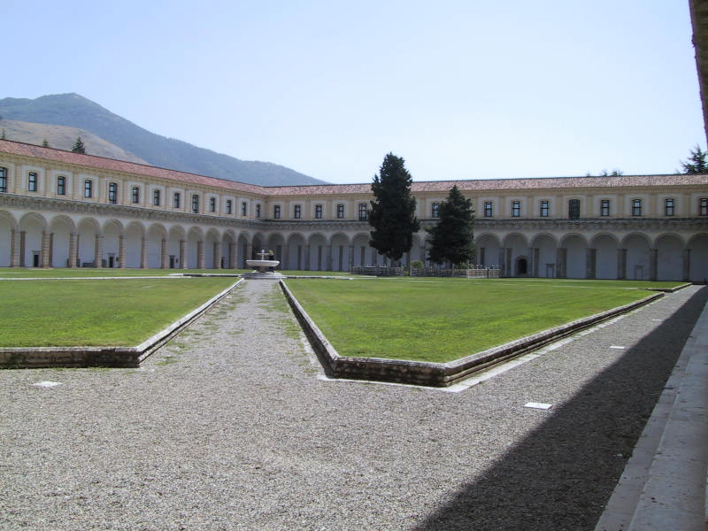 La Certosa Di Padula