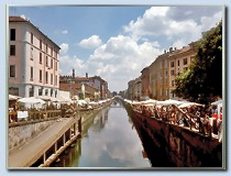 Antique Street Market Along The Navigli